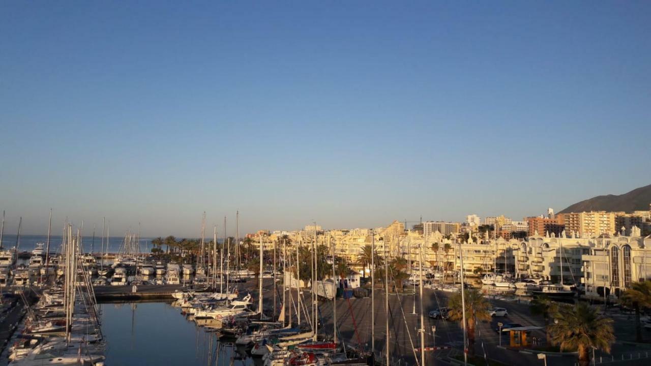 Estudio Sagitario Benalmádena Buitenkant foto